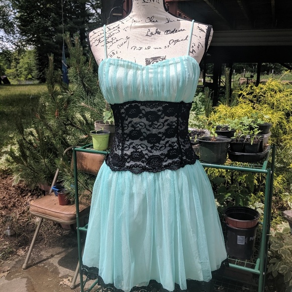 Deb Dresses & Skirts - Mini dress mint organza lining black lace M